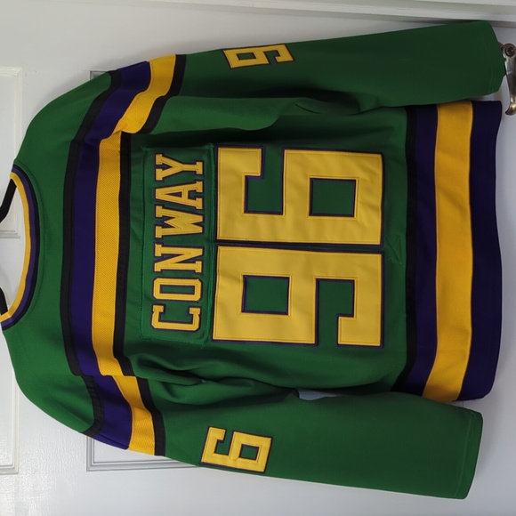 Mighty Ducks D-5 Charlie Conway Jersey - Picture 5 of 7